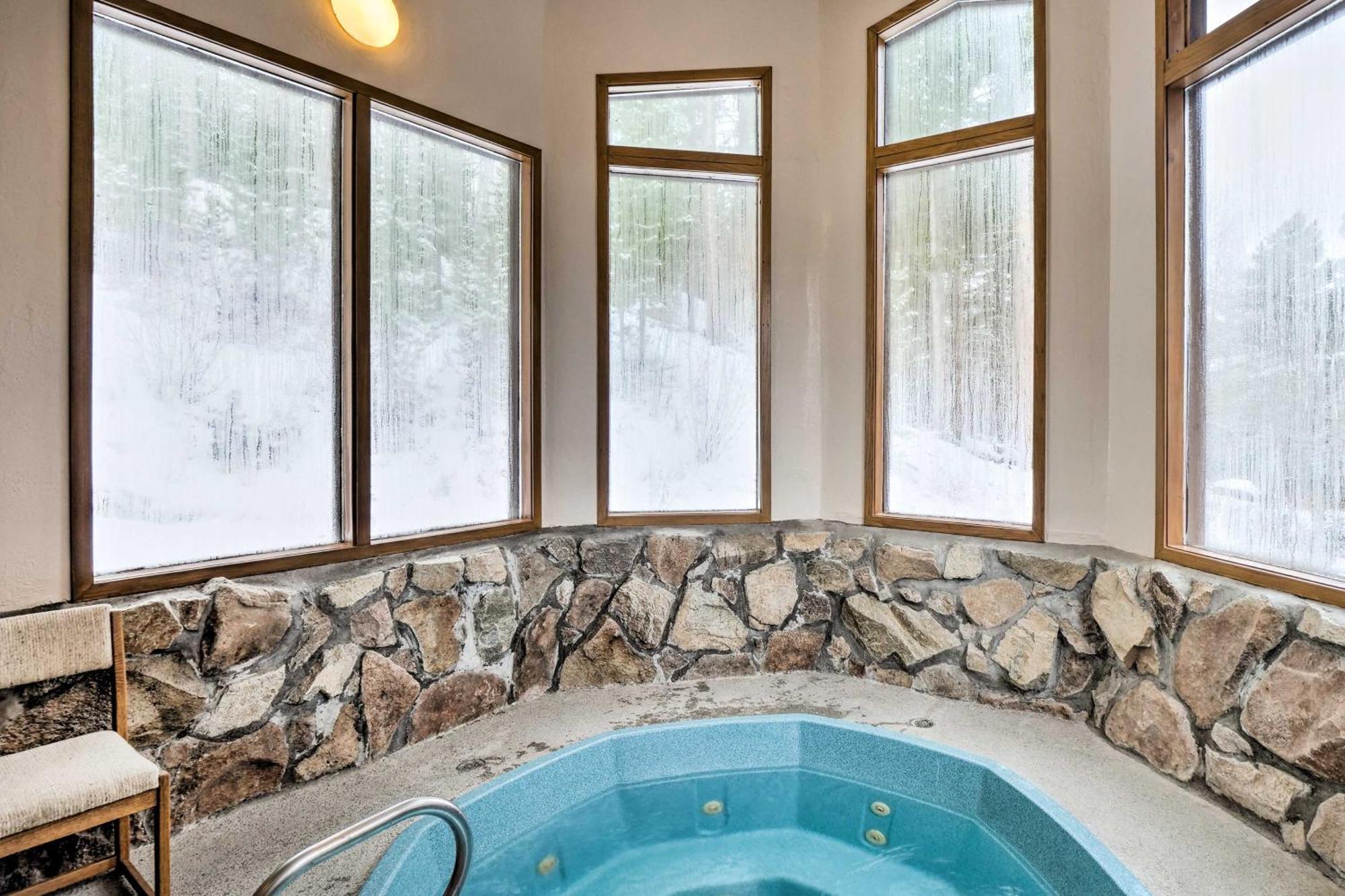 Bright Breck Condo - Walk To Shuttle And Main Street Breckenridge Εξωτερικό φωτογραφία